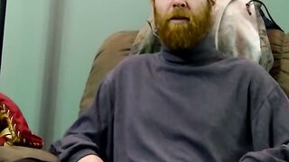 Ginger amateur with huge beard sucked dry by mature homo