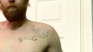 Ginger amateur with huge beard sucked dry by mature homo