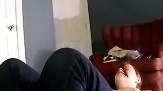 Young amateur licks fat chicks pussy and fucks her hardcore