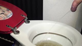 Intense peeing party with 10 liters of piss