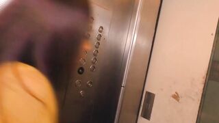 Fucking inside the elevator with chinese Melissa Deep