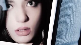 Internet blind date with a turned on young hobby whore