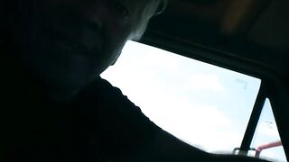 Young hitchhiker nailed by old bro outdoors