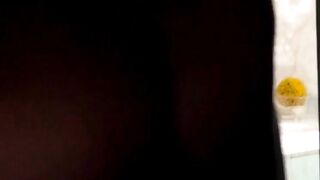 Bathtub sex with beautiful cougar Sina Velvet