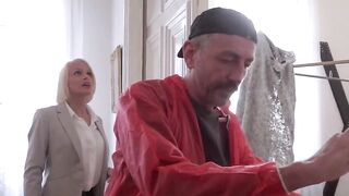 Willing German woman with Goddess body seduced