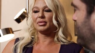 London River gets her huge breasts worshipped by fan