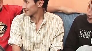 Homo Leandro fucks his bottom bitches Miguel and Sebastian