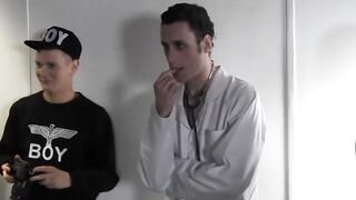 Twinks Aaron Aurora and Alex Steele are having an anal orgy
