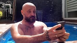 Mom vacationer has a Bae boned met