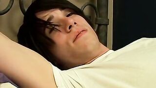 Twinks Shane Allen and Brendan Killen cum after anal sex