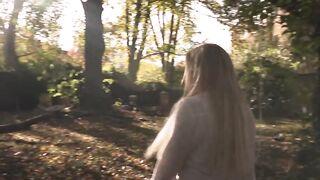 Big Tit underwear MILF Mia De Berg seduces