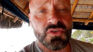 Bombshell Mexican loves sex meetings with tourists