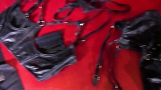 Cougar into panties gets it inside the booty