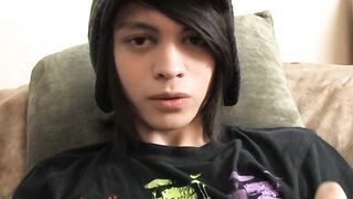 Skinny twink Roxy stuffs dildo and wanks off after interview
