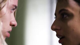 Khloe Kapri and Gia Derza eat each other out after kissing