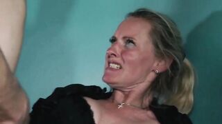 Willing experienced blonde makes sex meetings
