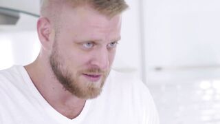 Horny twink deepthroats ginger big cock daddy before fucking