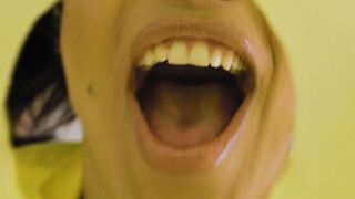 TRANSFIXED - Ariel Demure Caught Eva Maxim Blowing Jade Venus Through Shower Curtain Glory Hole