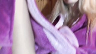 Foreign plowed with blonde Leona Korenova into the locker room
