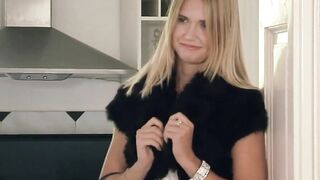 Blonde celeb into fishnet tights Violette Virgin