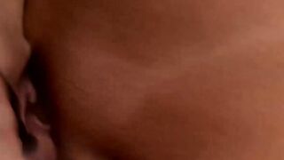 Latina trans Foxxy gave redhead babe Robin Coffins hard pounding