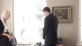 Boss inside nylons Jenny Simons seduces colleagues