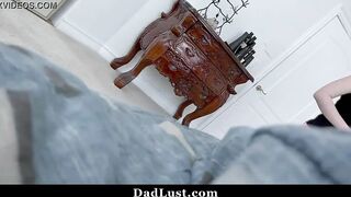 beauty Step Daughter Gets Cummed From Her Step Dad