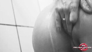 Sexsual actress Melody Antunes let her friend scene the tastiest bath-tub of XVideos mouthwatering!