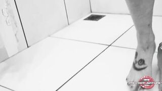 Sexsual actress Melody Antunes let her friend scene the tastiest bath-tub of XVideos mouthwatering!
