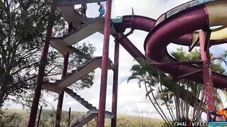 SITTING AT PICA GOSTOSO AND GROANING INTO AN ABANDONED PLACE - ABOVE THE TORBOGÁ AND INTO THE HEIGHTS - FUDEDORDEBUCETA2017 AND LORRANY EXOTICA.COMPLETO ON RED