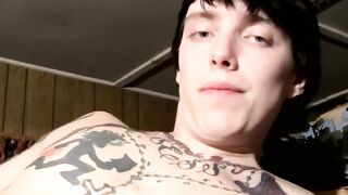 Tattooed bad boy Blinx shows off how he masturbates