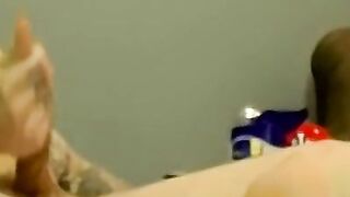 Tattooed amateur sucked skillfully by mature cum loving gay