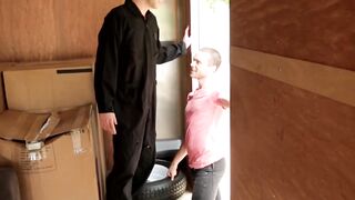 Best buds Brandon Moore and Lance Taylor kiss and raw fuck