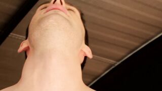 Best buds Brandon Moore and Lance Taylor kiss and raw fuck