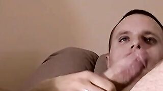 Gorgeous twink Keith receives a nice head from a sexy Jason Hoe 2