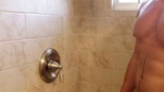 Stud Ryan Jordan sniffs stepbro Jake Porters briefs before raw drilling