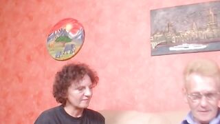 Vulgar German grannies having a 3some
