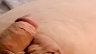 Fat and hairy amateur sucked by mature black homosexual