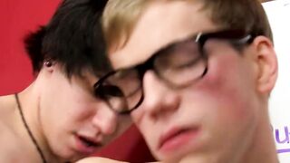 His boyfriend did his best to smash his ass bareback style