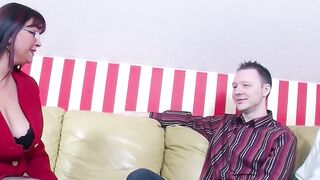 Sex tutoring from chubby older therapist