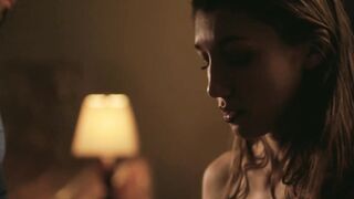 Beautiful brunette earns massive facial after hot banging