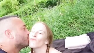 Sex met with cummed for the bitch Penny Payne