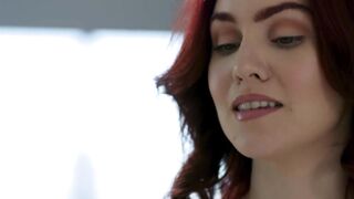 Thick Victoria Voxxx is seduces by lesbian masseuse Freya Parker