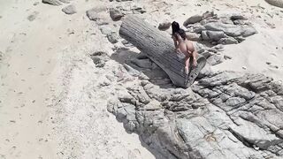 Cutie Celeb Adrianna Nakedly Strolled Along the Beach Shore