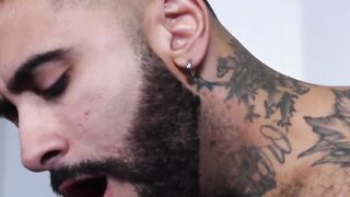 Sexy gays Michael Roman and Rikk York indulges in a sexual massage