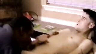 Smoking deviant gives facial to mature gay after anal plow