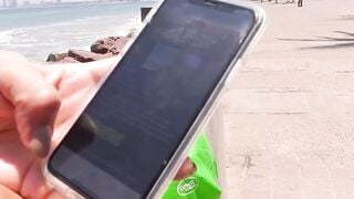 Thin mom vacationer gets a cummed