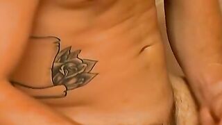 Inked dudes Kelly Cooper and Evan Heinze had fun jerking off for jizz shots