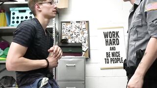 Perps4Sale.com - Homo perp Darron Bluu dominated by sweet officer Cole Church