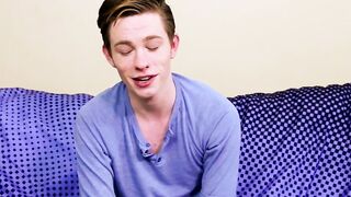 Twink interviewed before shoving fingers inside of his ass
